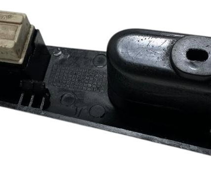 Botão Vidro Traseiro Esquerdo Cherry Qq 1.1 2012