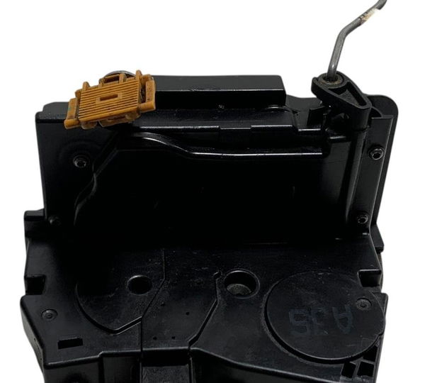 Fechadura Porta Dianteira Direita Chevrolet Onix Prisma 2015