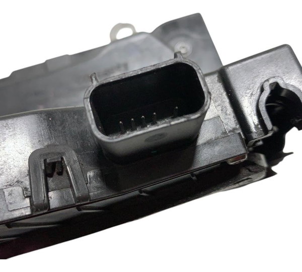 Fechadura Porta Dianteira Esquerda Chevrolet Onix 2017