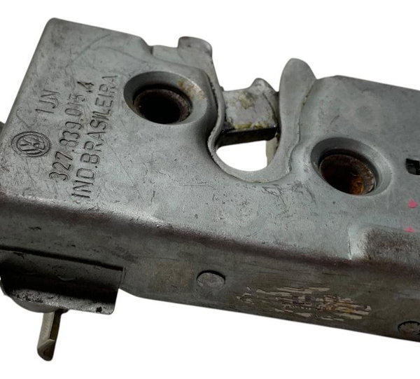 Fechadura Porta Traseira Esquerda Volkswagen Santana 98/06