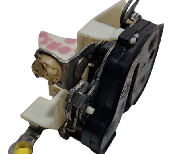 Fechadura Dianteira Direita Chevrolet Corsa 1998