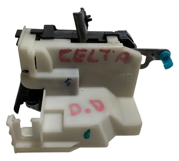 Fechadura Porta Dianteira Direita Chevrolet Celta 2002