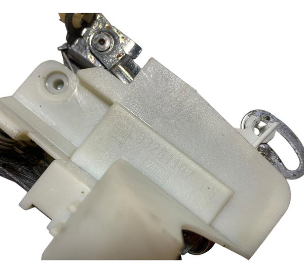 Fechadura Porta Esquerda Chevrolet Celta 2 Portas 2001/2006