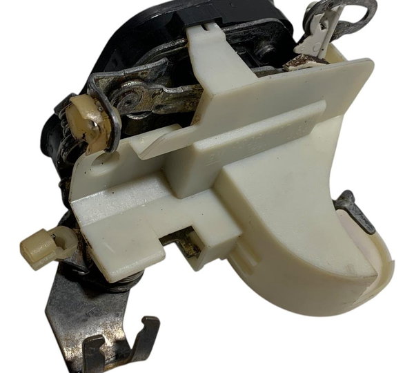 Fechadura Porta Esquerda Chevrolet Celta 2 Portas 2001/2006