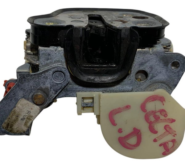 Fechadura Porta Direita Chevrolet Celta 2 Portas 2001/2006