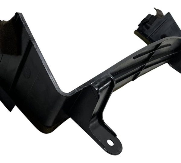 Defletor Superior Radiador Chevrolet Onix Prisma 1.4 2014