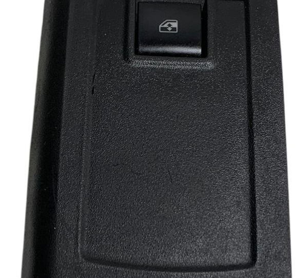 Botão Vidro Elétrico Dianteiro Direito Chevrolet Onix 2014