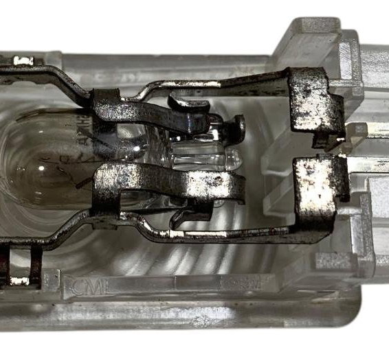 Luz Cortesia Porta Malas Chevrolet Prisma Cruze Onix 2014