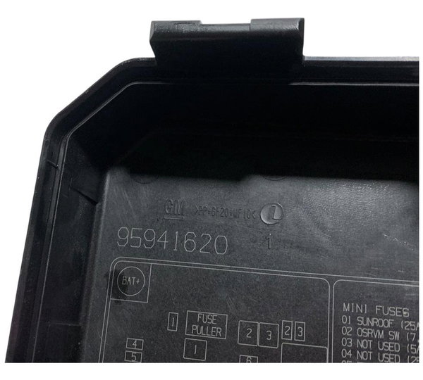 Tampa Caixa Fusiveis Chevrolet Onix Prisma Cobalt 1.4 2014