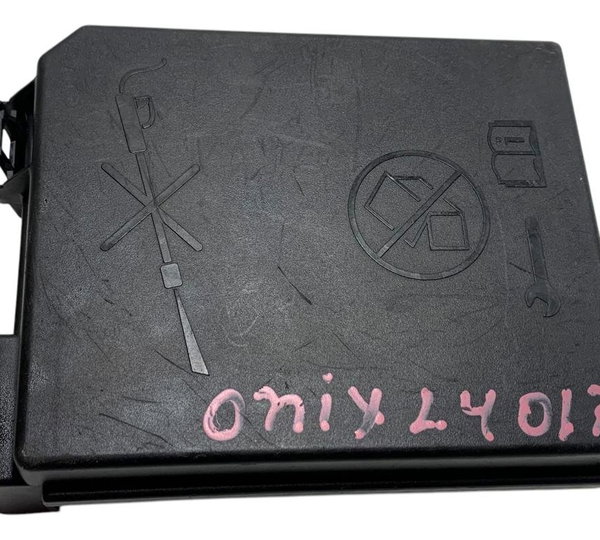 Tampa Caixa Fusiveis Chevrolet Onix Prisma Cobalt 1.4 2014