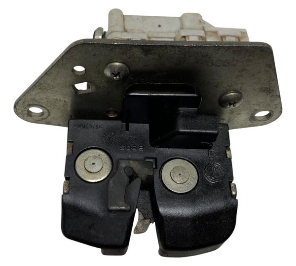 Fechadura Tampa Traseira Fiat Linea 2011