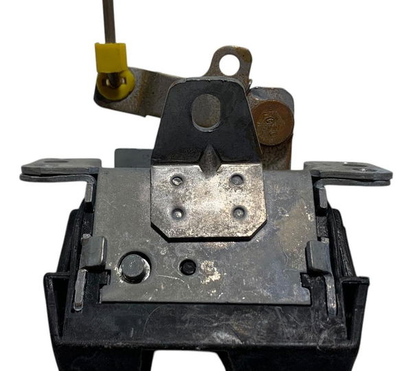 Fechadura Tampa Traseira Chevrolet Corsa Maxx Sedan 02/12