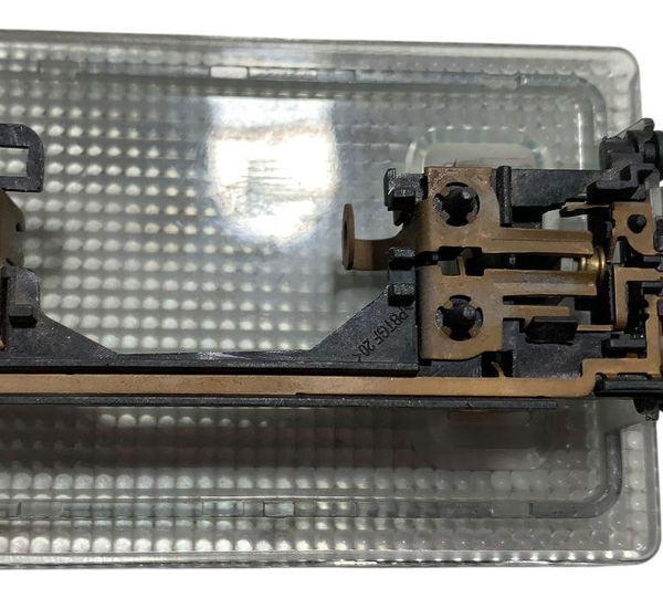 Luz Teto Cortesia Chevrolet Onix Prisma Cobalt Spin 2016