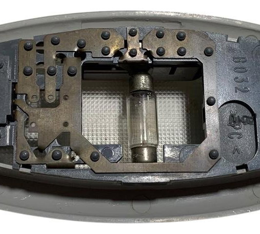 Luz Teto Cortesia Fiat Linea 2011