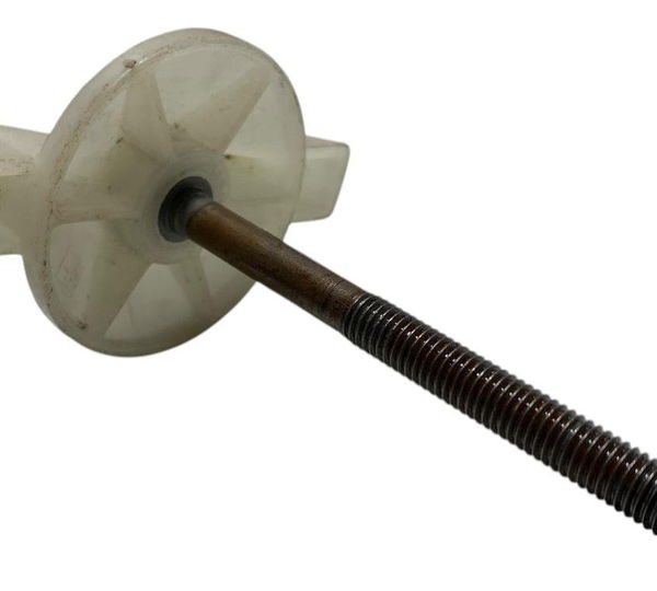 Parafuso Porca Fixação Estepe Chevrolet Montana 2013