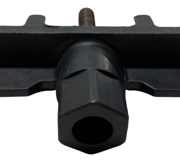 Parafuso Porca Fixação Estepe Jac J3 2011/2015 3105010u8010