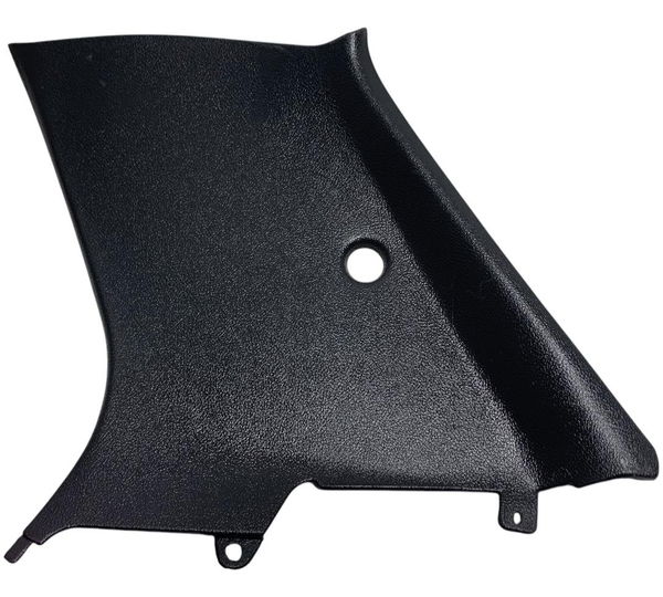 Acabamento Lateral Coluna Traseira Direita Fiat Palio 2008