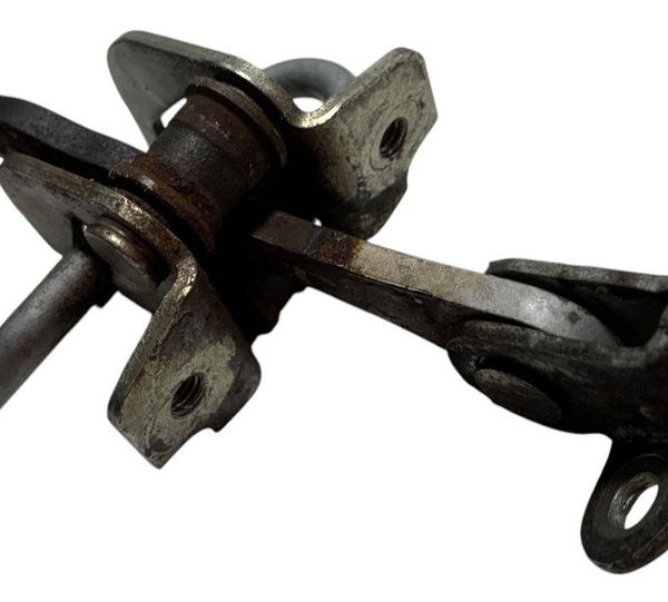 Limitador Porta Traseira Esquerda Fiat Palio Fire 2008