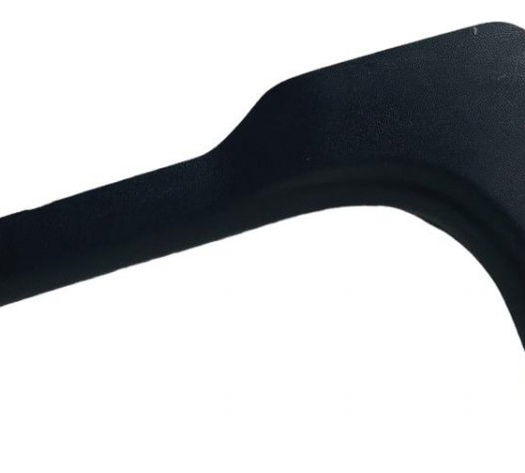 Acabamento Soleira Dianteira Direita Onix 2013/2019