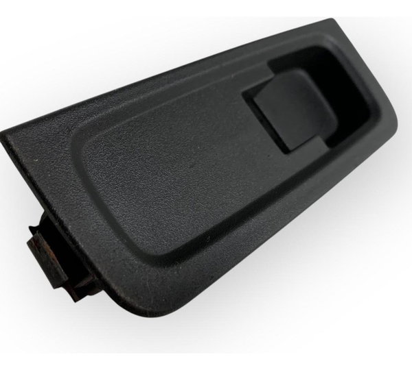 Moldura Botão Vidro Traseiro Direito Chevrolet Onix 2015