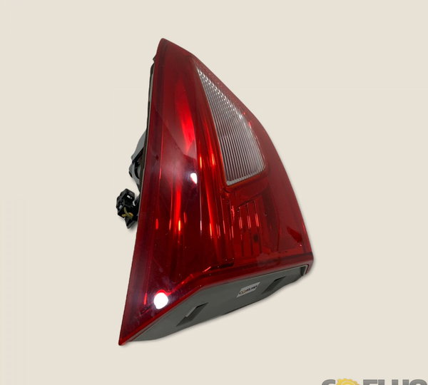 Lanterna Tras. Esq. Com Detalhe Tampa Cruze Ltz 16/17 (2862)