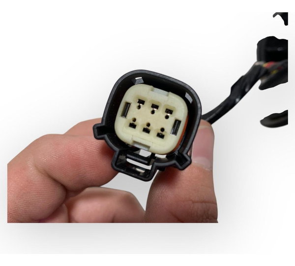 Chicote Lanterna Esquerda C/led Chevrolet Onix 2021