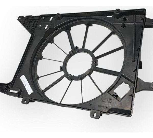 Defletor Radiador Renault Scenic 1.6 16v 2004 8200102966