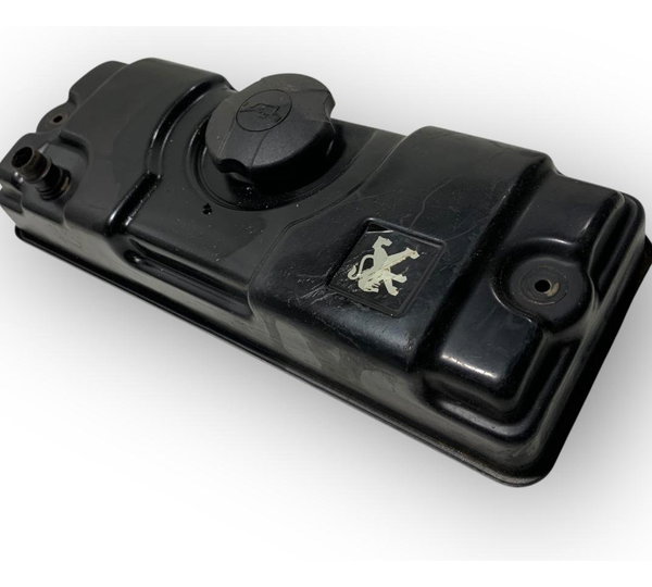 Tampa De Válvulas Peugeot 206 207 1.4 2004/2014