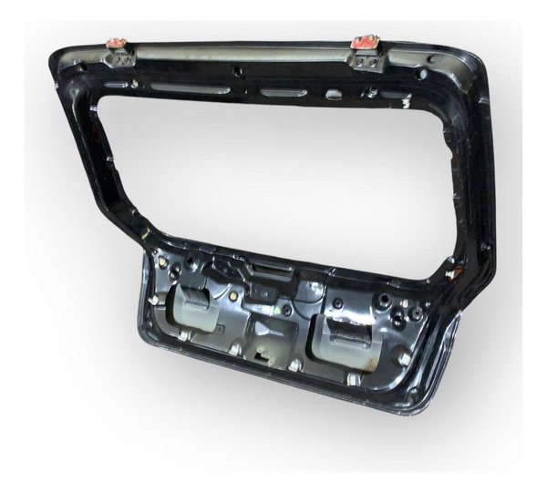 Tampa Traseira Chery Celer Hatch 2015 Detalhes