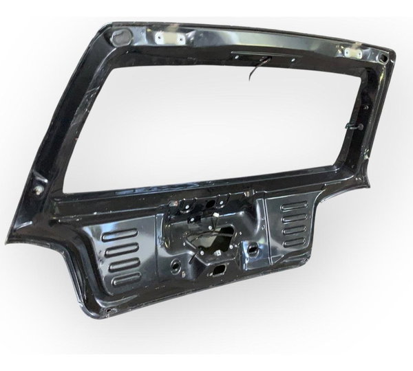 Tampa Traseira Fiat Palio  1.8 R 2009 2010