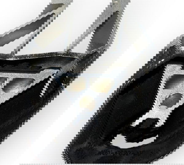 Coxim Inferior Câmbio Ford Focus 2.0 2009/2013 Av616p082ab