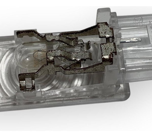 Luz Interna Porta Malas Chevrolet Onix Spin Cruze 020/2024