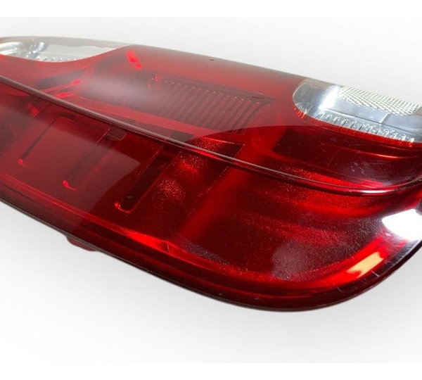 Lanterna Traseira Esquerda Fiat Uno Vivace 2010/2014