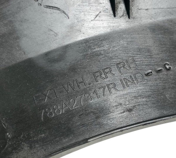Moldura Do Paralama Traseiro Lado Direito Kwid