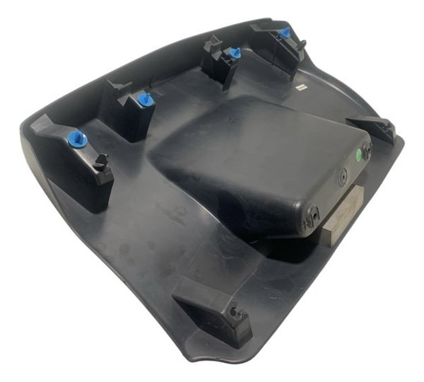 Puxador Tampa Porta Malas Sandero 2016/2017 (detalhe)