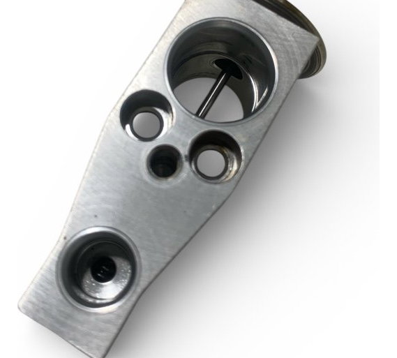 Válvula Block Denso Toyota Corolla Yaris Etios 2012/2021