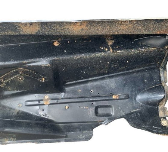 Paralama Interno Dianteiro Esquerdo F1000 F4000 1997/1998