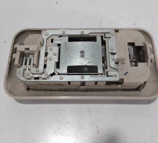 Luz De Teto Cortesia Fiat 2015/2021
