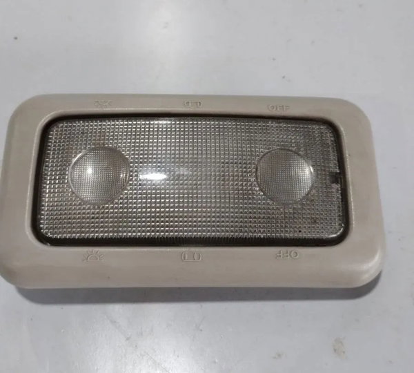 Luz De Teto Cortesia Fiat 2015/2021