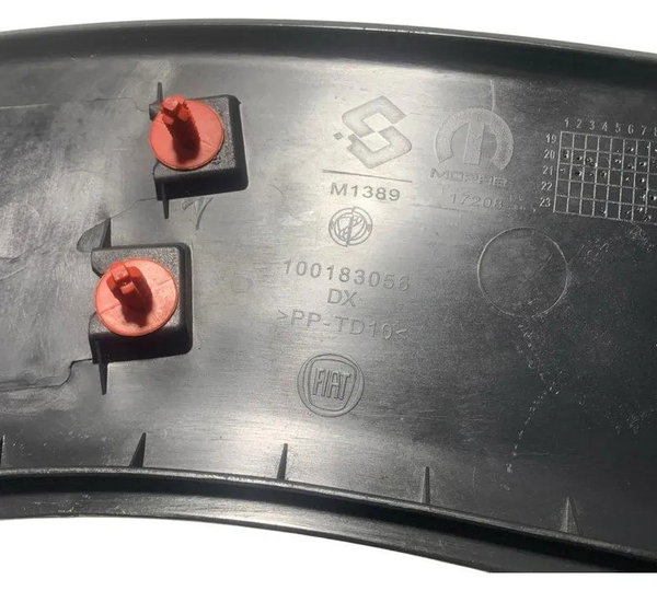 Moldura Porta Traseira Direita Fiat Uno Way 2015/2021