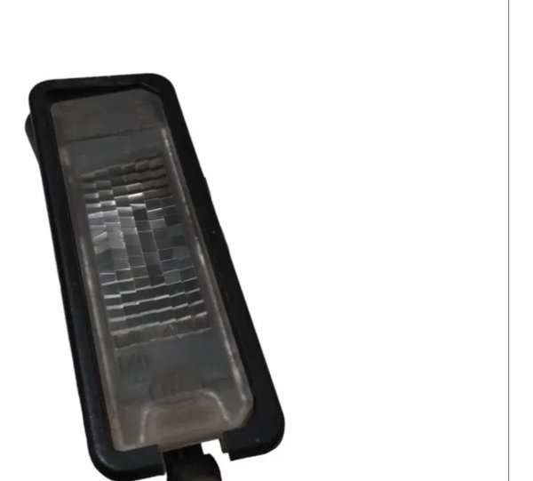 Lanterna Luz De Placa Polo Amarok 1k8-943-021