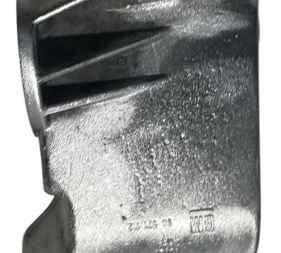 Suporte Do Alternador Gm Meriva Montana Corsa Celta 90571112