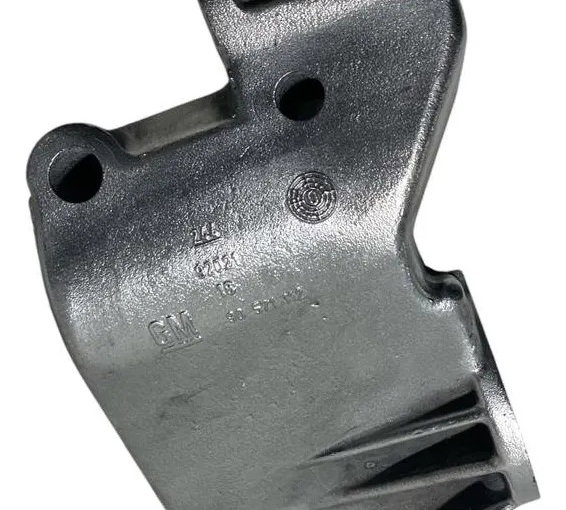 Suporte Do Alternador Gm Meriva Montana Corsa Celta 90571112