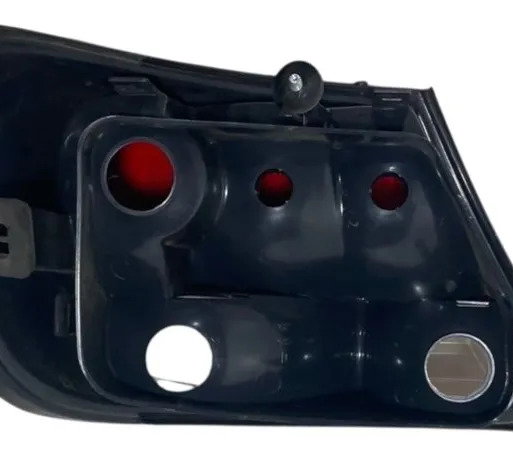 Lanterna Traseiro Direito Volkswagen Gol G5 201 Direito/passageiro Vermelho