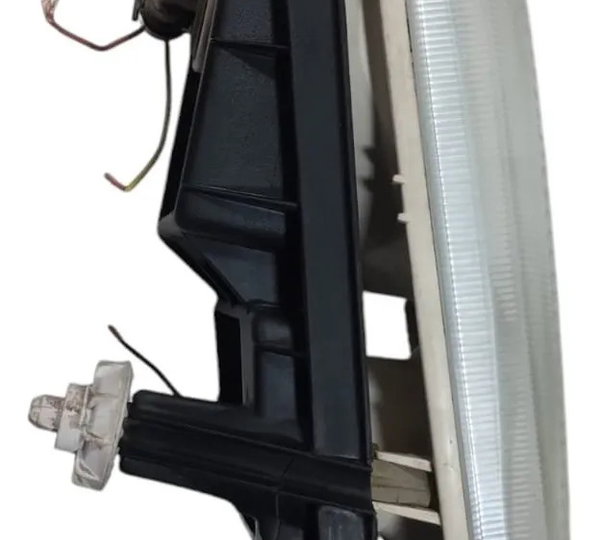 Farol Dianteiro Esquerdo Vidr. Golf 1991 A 2003 C/detalhe Esquerdo/motorista