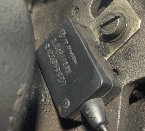 Alternador Sprinter Ranger Maxion 2.5 + Bomba Vácuo 1992/03