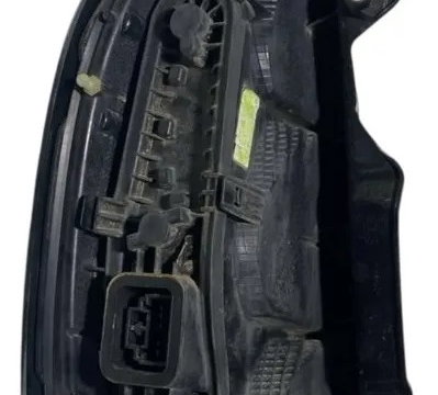 Lanterna Direita Fiat Uno Way Vivace 2015/2020 Direito/passageiro Vermelho