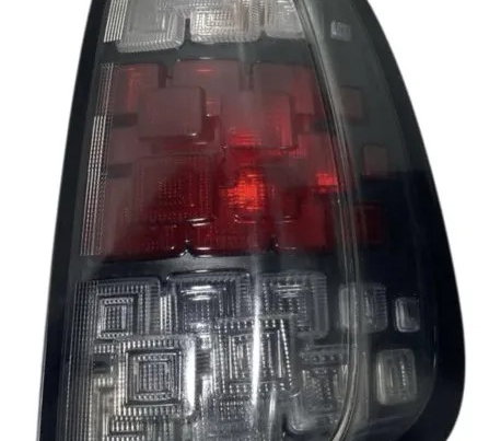 Lanterna Direita Fiat Uno Way Vivace 2015/2020 Direito/passageiro Vermelho