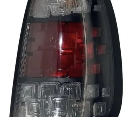 Lanterna Direita Fiat Uno Way Vivace 2015/2020 Direito/passageiro Vermelho