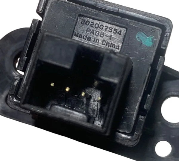 Botão Pisca Alerta Chevrolet Cobalt Spin Original Preto